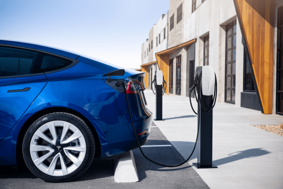 Tesla’s ‘Range Inflation’ Lawsuit Files First Case